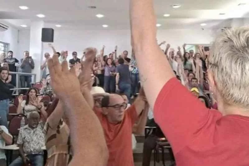Servidores da UFPB realizam assembleia e decidem entrar em greve a partir de 11 de março 5 assembleia ufpb greve