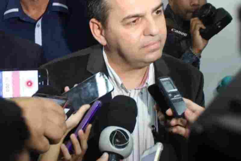 Vereador Fábio Carneiro critica reajuste de apenas 3% para motoristas de ônibus da Capital 2 fabio carneirooo