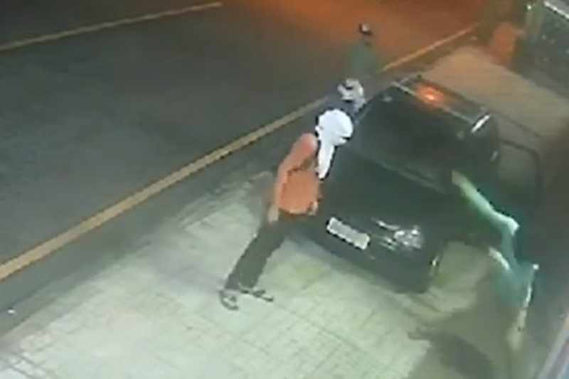 Loja de cosméticos é alvo de criminosos durante a madrugada em JP 4 arrombamento loja jpa 2812