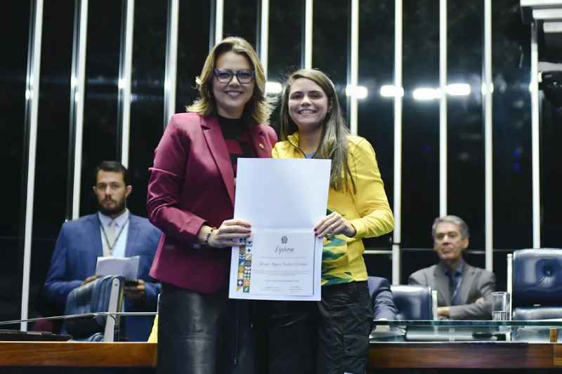 homenagem silvana fernandes
