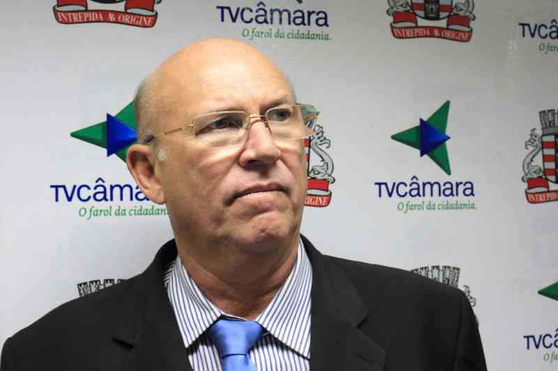 dr luis flavio