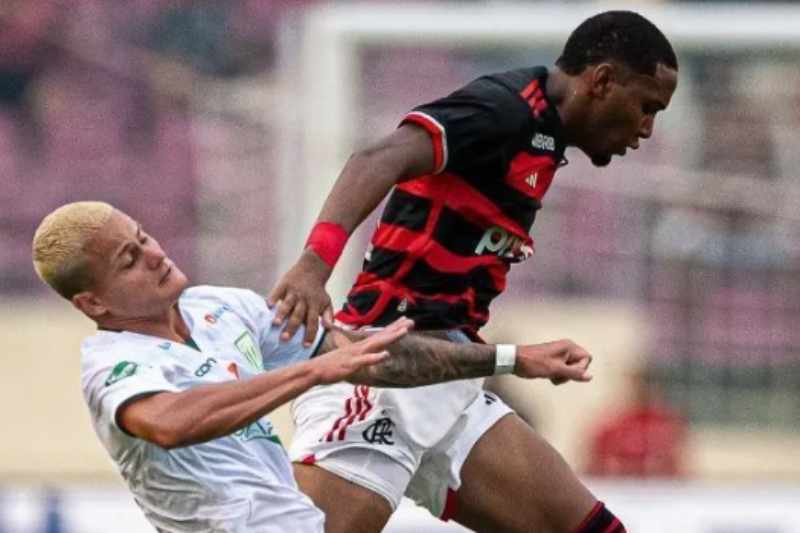 Flamengo estreia no Cariocão com derrota para o Boavista 3 flamengo x boavista 120125