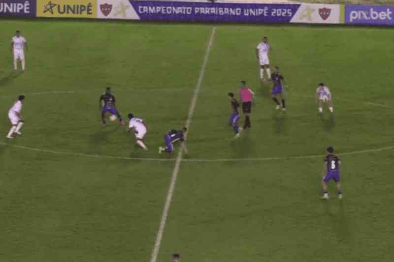 Serra Branca marca no último minuto, vence o Pombal e volta ao G-4 do Paraibano 6 serra branca x pombal 210125