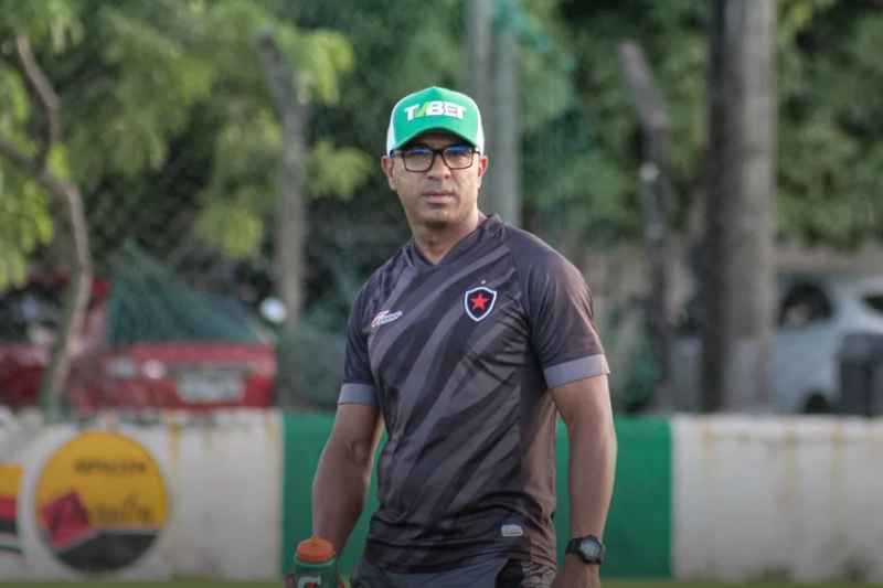 felipe surian