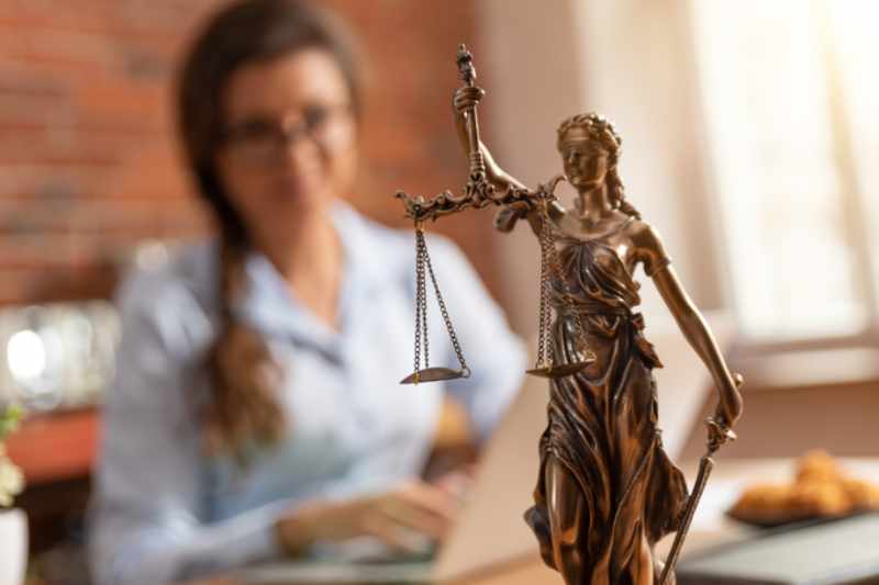 Quase 10 mil casos novos na Justiça do Trabalho da PB tiveram uma mulher como reclamante em 2024 3 mulher justica