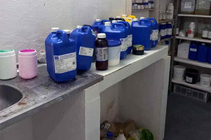 Operação interdita distribuidora e fábrica de cosméticos em Cabedelo, na Grande JP 1 interdicao agevisa 160425