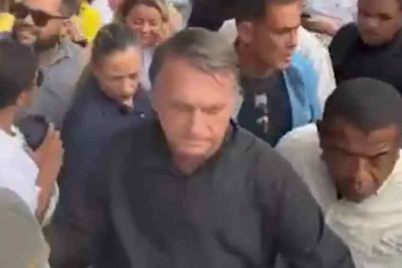 Bolsonaro passa mal durante agenda em Goiânia e volta para Brasília 3 bolsonaro goiania 200625