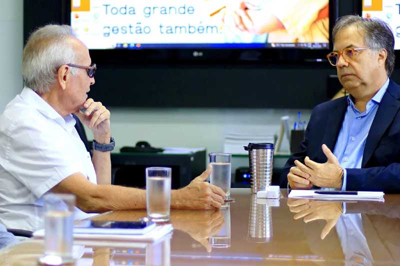 Prefeito se reúne com presidente do TCE-PB para fortalecer ações preventivas e transparência na gestão 5 cicero e fabio nogueira