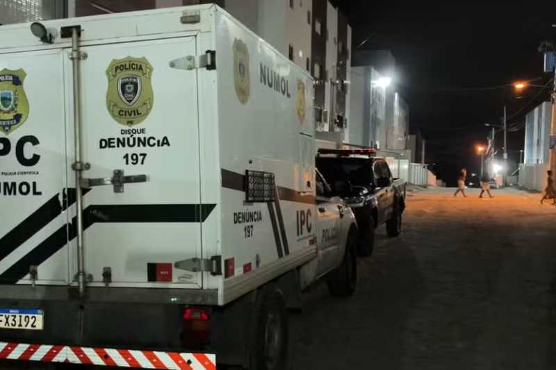 Homem é executado dentro de apartamento invadido por criminosos encapuzados em JP 6 homicidio gramame 310725