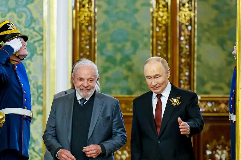 Lula recebe ligação de Putin para conversa sobre Ucrânia e Brics 4 lula e putin