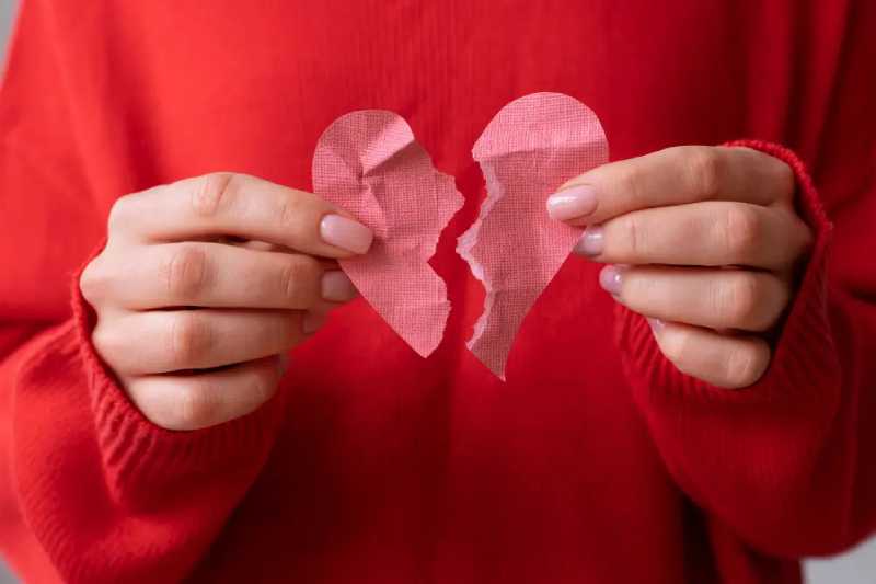 Projeto de Lei pretende aumentar pena para estelionato praticado com “golpe do amor” 1 golpe do amor