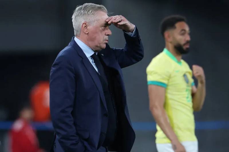 carlo ancelotti preocupado