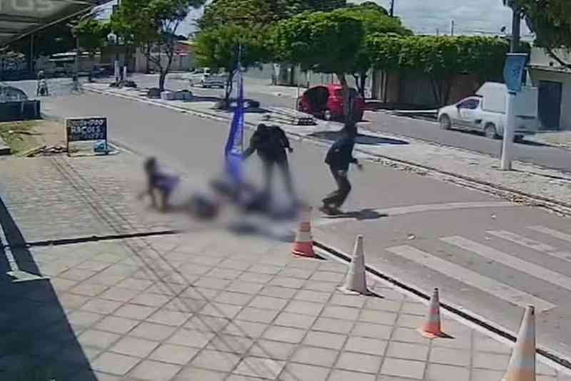 Homem é executado a tiros ao deixar filha de 10 anos em escola de Santa Rita; criança presenciou o crime 2 homicidio santa rita 171025