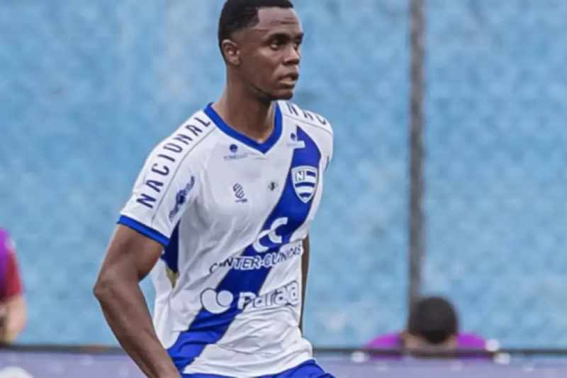 jogador injuria parana 231025