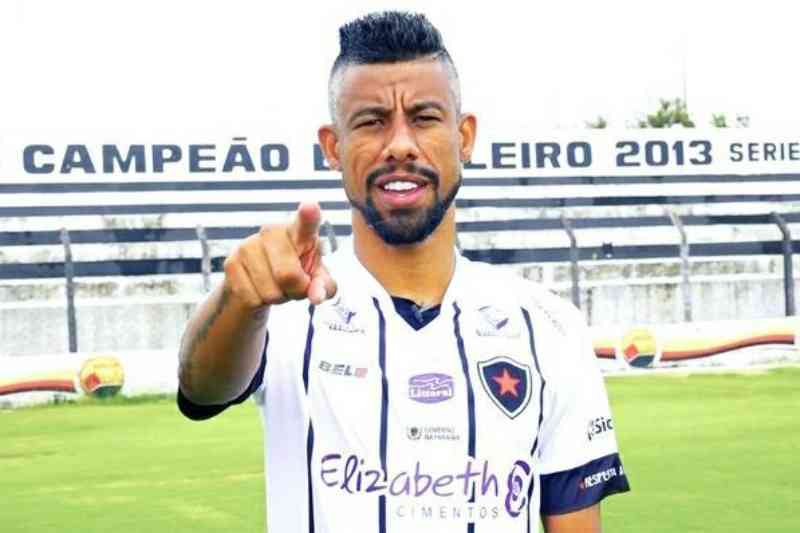 Ex-jogador do Botafogo (PB) é investigado em operação contra esquema de apostas no RJ 6 leo moura