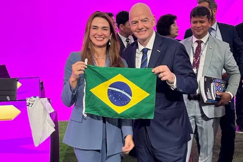 Paraibana é nomeada pela Fifa para comissão internacional de competições femininas 2 michelle ramalho gianni infantino
