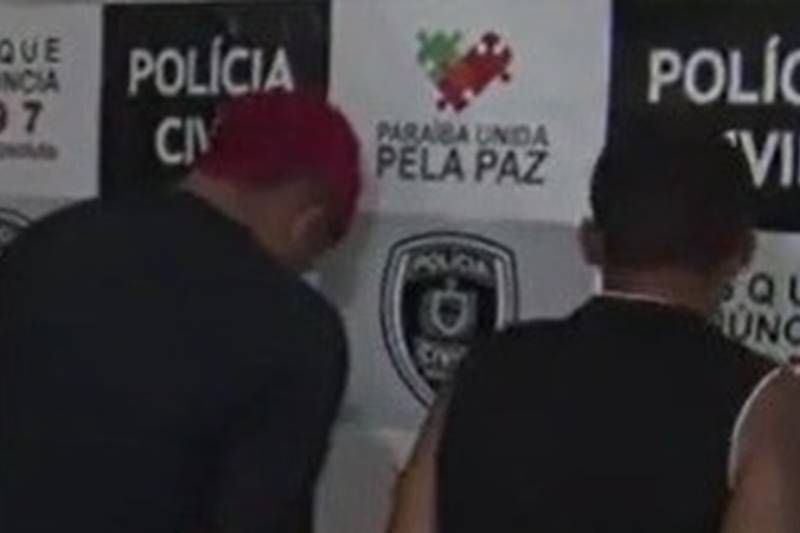 Polícia prende dois homens acusados de tentativa de homicídio em Santa Rita 2 prisao dupla santa rita 091025