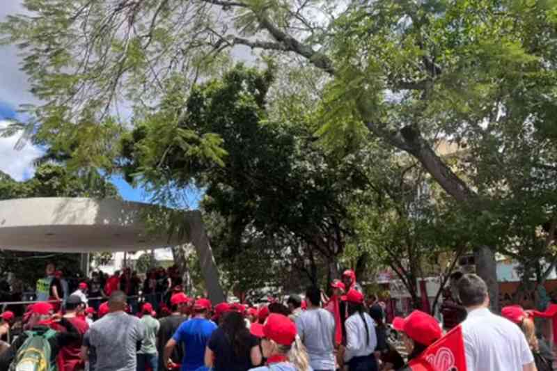 greve saude cg 131125