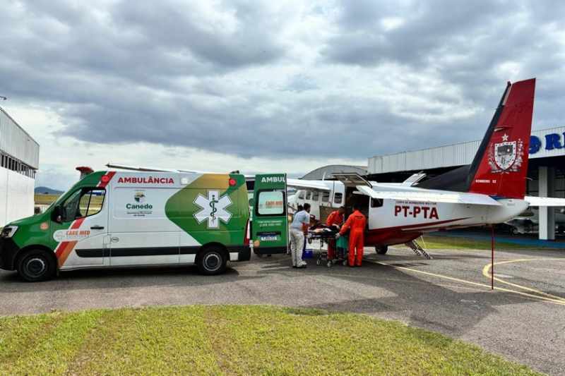 Governo da Paraíba e Bombeiros repatriam paciente que sofreu AVC no Peru 5 transporte paciente