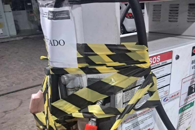 Procon-JP volta a interditar bombas de posto no Bairro das Indústrias por revender gasolina adulterada 12 posto interditado 031225