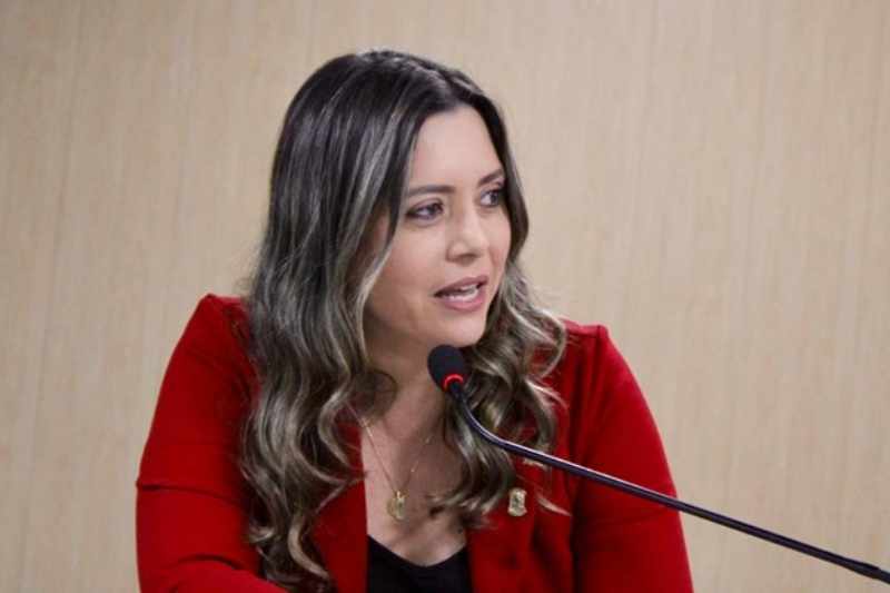 CG realiza Dia D do Natal Sem Fome Pet com arrecadação de ração neste sábado (6) 3 waleria assuncao