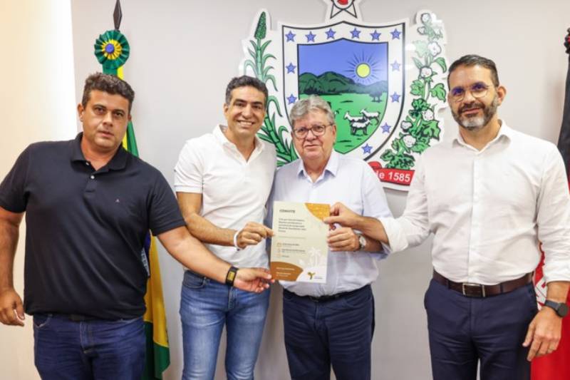 Maior resort do Brasil já tem data de inauguração no Polo Turístico Cabo Branco 2 convite joao resort taua