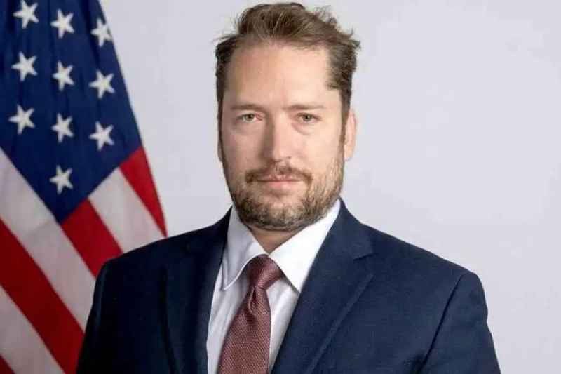 Itamaraty confirma revogação de visto de assessor de Trump 1 Darren Beattie