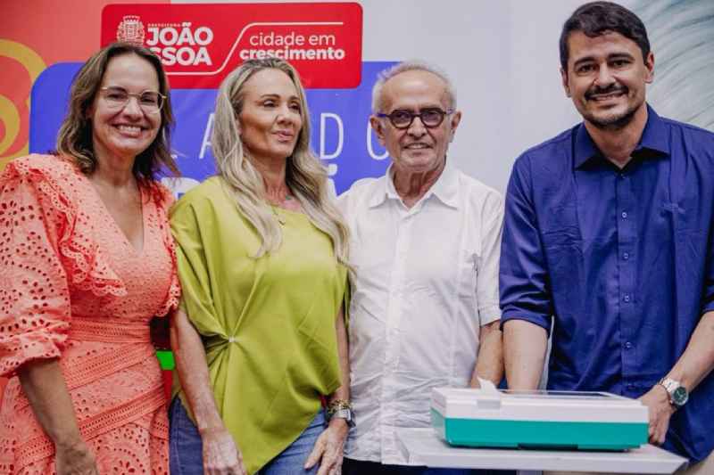 cicero entrega eletrocardiograma