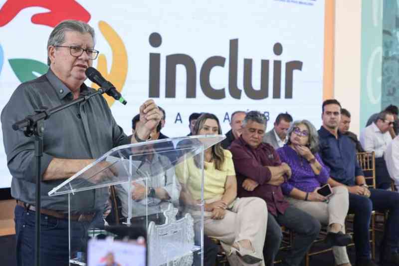 João Azevêdo lança segunda etapa do projeto Incluir chegando a R$ 14 milhões em investimentos 5 joao lanca projeto incluir 160326
