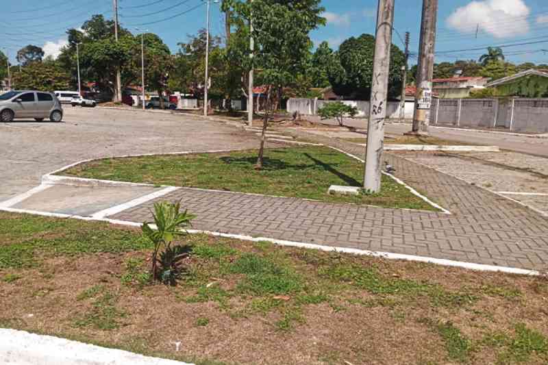 Sedurb realiza manutenção em mercados públicos, shoppings populares, cemitérios e na Cecaf 4 praca joao pessoa