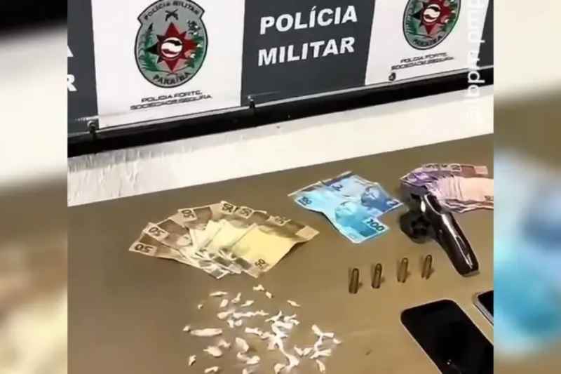 Dupla é presa com celulares roubados, arma e drogas em Oitizeiro 5 prisao oitizeiro 060426