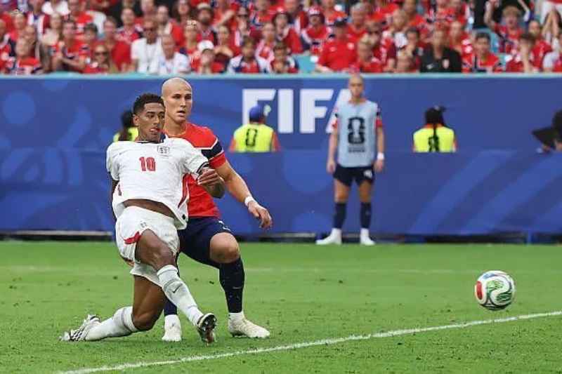 inglaterra x noruega 110726