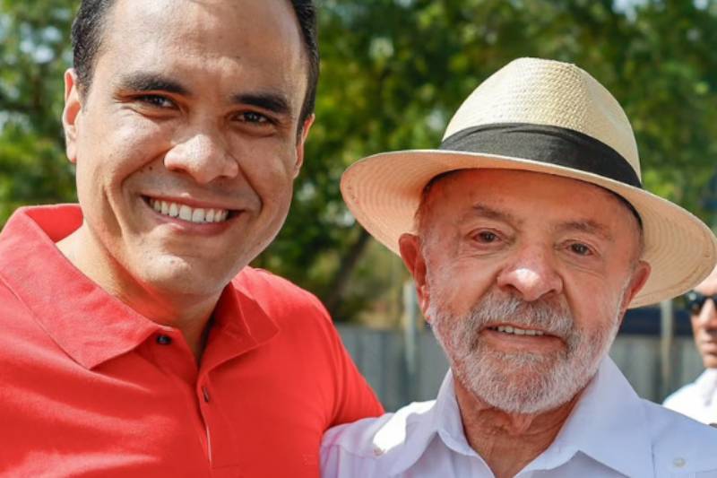 Gustavo Feliciano representa a PB durante lançamento da campanha de Lula em SP 11 gustavo feliciano e lula