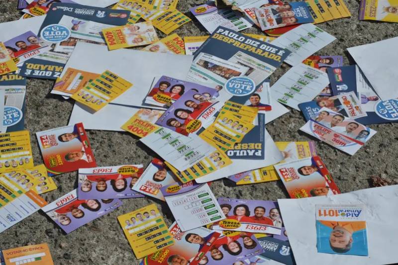 Campanha eleitoral de 2026 começa com regras para atos de rua e propaganda digital 1 santinhos campanha eleitoral