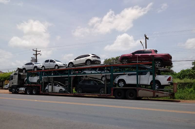 PRF restringe circulação de bitrens e cegonhas em rodovias de pista simples na Paraíba 5 caminhao cegonha