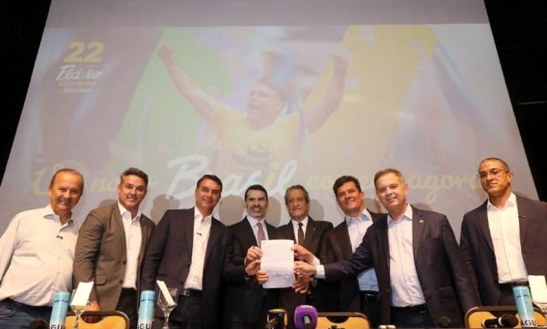 Flávio Bolsonaro recebe apoio de governadores eleitos e Cury 1 apoios flavio bolsonaro 081026