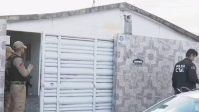 Casal é encontrado morto com marcas de facadas em casa de Mangabeira, em João Pessoa 2 casal morto mangabeira 071026