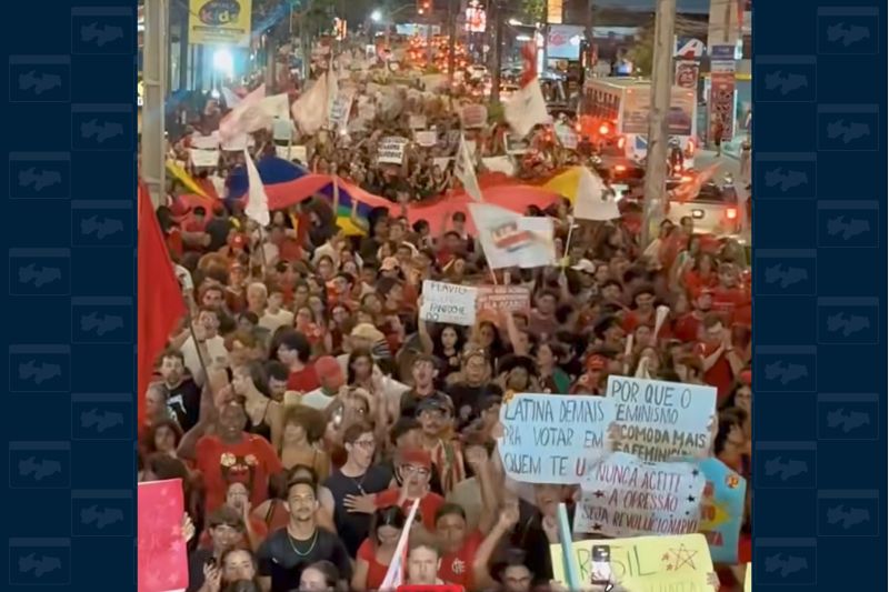 Estudantes realizam caminhada em apoio à reeleição de Lula em João Pessoa 37 estudantes jpa 081026