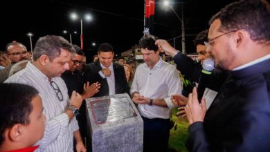 Leo Bezerra entrega Largo de Nossa Senhora da Penha e destaca valorização da tradição e fortalecimento do turismo religioso em João Pessoa 2 inaugura largo penha 151026