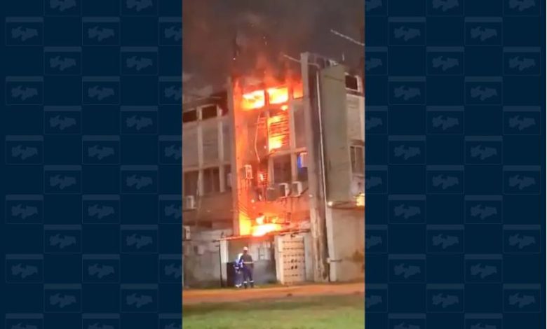PF vai investigar incêndio na UFPE que causou prejuízo estimado em R$ 100 milhões 1 incendio ufpe 071026