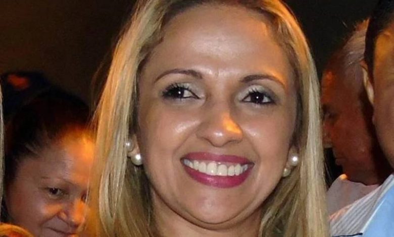 lucrecia adriano joca claudino
