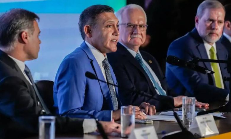 Kassio diz que não há alerta de interferência nas eleições brasileiras 1 nunes marques coletiva tse 041026