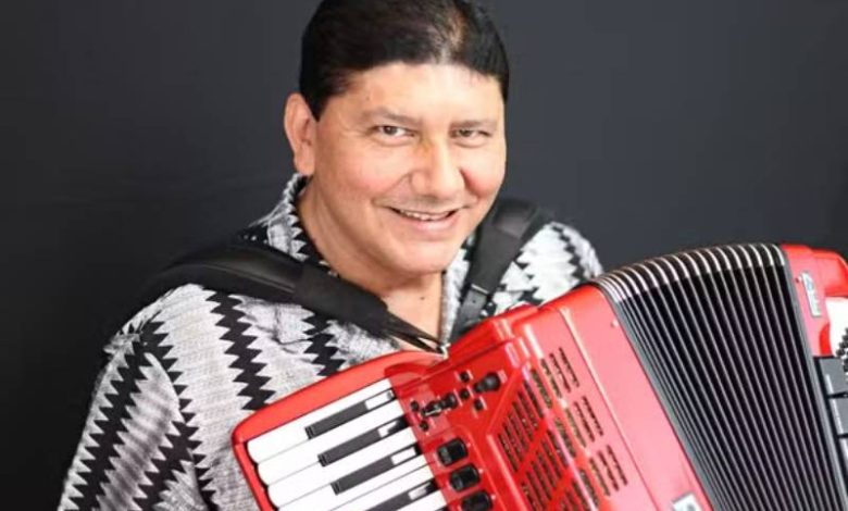 Morre Oswaldinho do Acordeon, mestre da sanfona, aos 72 anos; artistas lamentam: "talento puro" 1 oswaldinho do acordeon