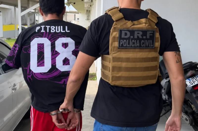 Homem condenado por roubo e porte ilegal de arma é preso no Grotão, em João Pessoa 24 prisao grotao 201026 1