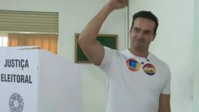 Lucas Ribeiro vota em Campina Grande e diz confiar no resultado das urnas 4 voto lucas 041026