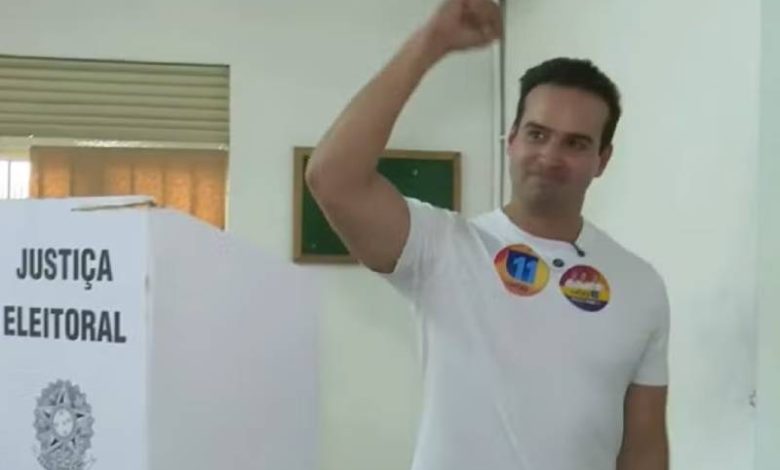 Lucas Ribeiro vota em Campina Grande e diz confiar no resultado das urnas 1 voto lucas 041026